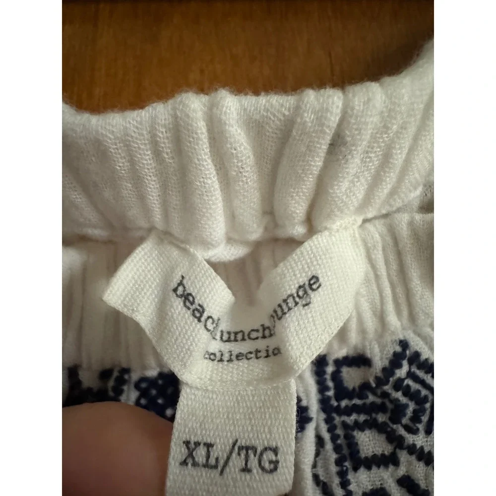 Beachlunchlounge White Cotton Gauze Embroidered Peasant Blouse XL Boho Top - Picture 3 of 5